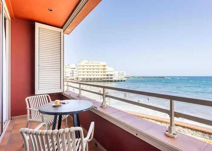 公寓 Spectacular Beachfront Loft-style Casa Corina Ii *