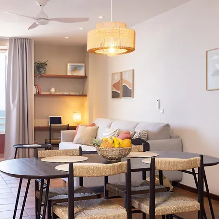 Spectacular Beachfront Loft-style Casa Corina Ii El Medano (Tenerife)