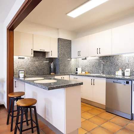 Spectacular Beachfront Loft-style Casa Corina Ii Apartment El Medano (Tenerife)