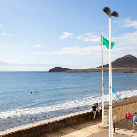 Apartment Spectacular Beachfront Loft-style Casa Corina Ii El Medano (Tenerife)